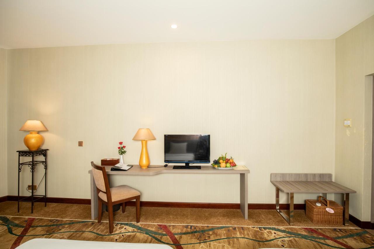 Saigon Quy Nhon Hotel Bagian luar foto