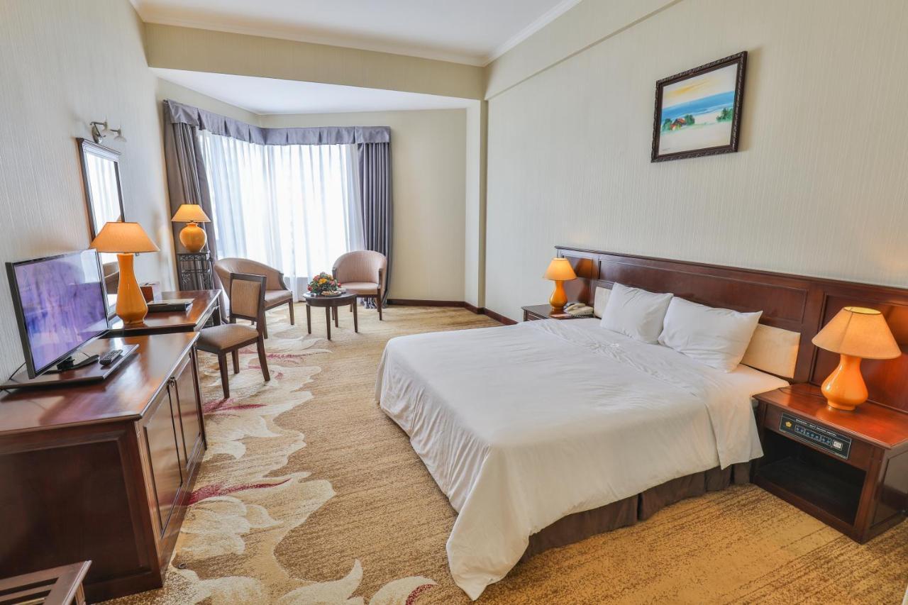 Saigon Quy Nhon Hotel Bagian luar foto